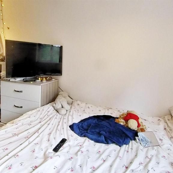 7 bedroom house to rent - Photo 1