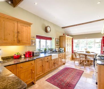 Ashford Road, Ashford-In-The-Water, Bakewell - Photo 4