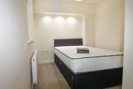 1 bedroom ground floor flat to rent - Photo 3