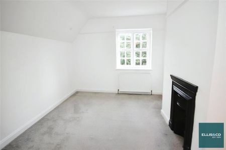3 bedroom end of terrace house to rent - Photo 4