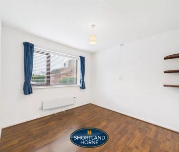 Leaf Court, Fenside Avenue, Styvechale, Coventry - Photo 5