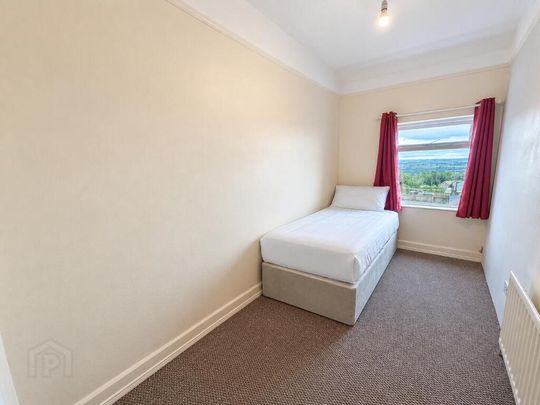 Room 3, 9 Ivy Hill, Derriaghy, Lisburn, BT28 3SL - Photo 1