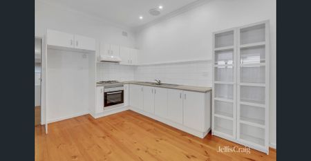 Two-Bedroom House in Brunswick West - Photo 5