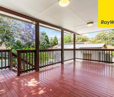 Family Bungalow in the Heart of Eastwood - Photo 4