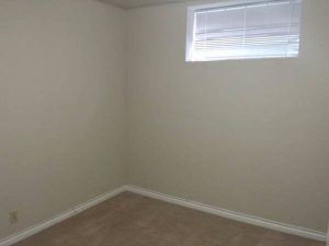 $1050 / 1br – 870ft2 – Spacious 1 Br Bsmt Suite in Port Moody (Port Moody) - Photo 5