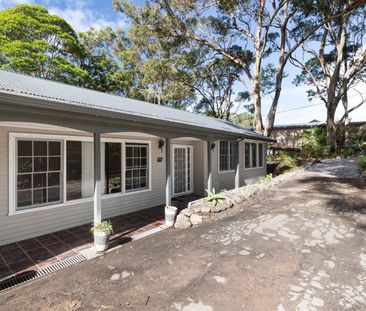 Comfortable 3-Bedroom Home with Air Conditioning & Off-Street Parking - Photo 6