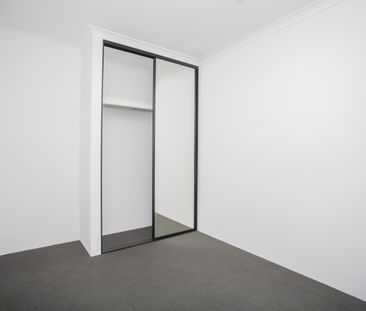 39 Fenchurch Dr, Hilbert WA 6112 - House For Rent - $720 | Domain - Photo 4