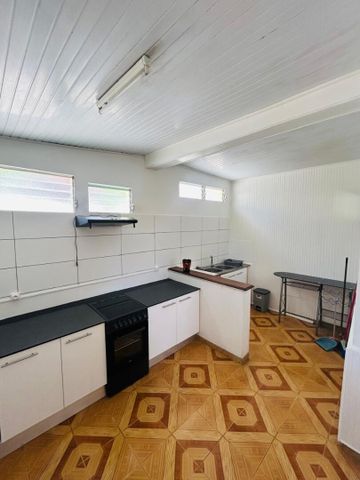 Location appartement 3 pièces, 71.40m², Case-Pilote - Photo 4