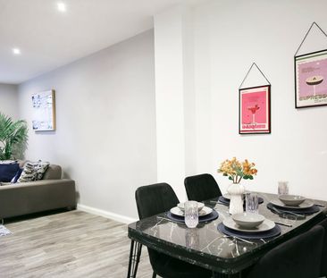 1 Bed Flat, Dyke Road, BN1 - Photo 3