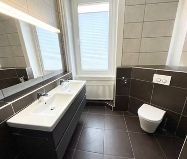 Spacieux loft de 5.5 pièces de 180 m2 plein de charme ! - Photo 4