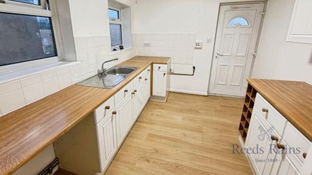 2 bedroom apartment to rent - Photo 5