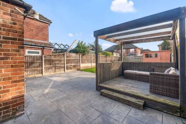 Fearnhead Lane, Warrington - Photo 1