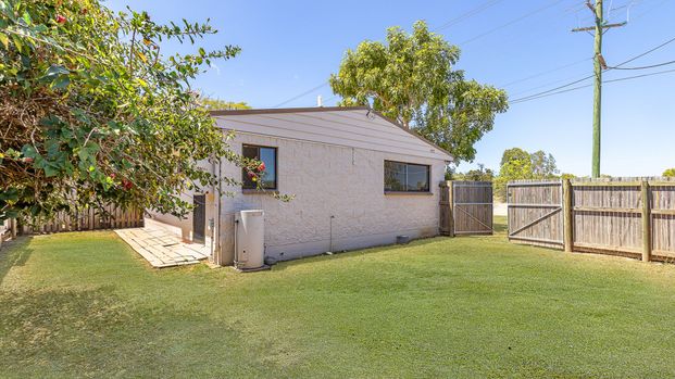 1/2 Saltbush Boulevard, Rasmussen - Photo 1