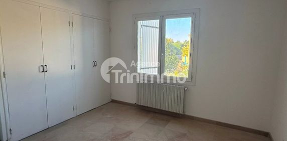 Location Appartement 4 pièces 125m² MORIERES LES AVIGNON 84310 - Photo 2