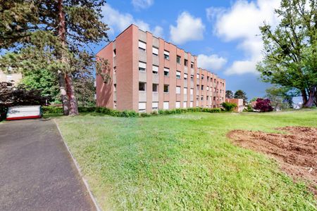 3.5-room apartment right on the edge of the forest - Photo 3
