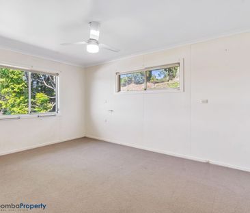 MASSIVE HOME ON RANGE ESCARPMENT - Photo 6