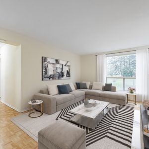 7 & 11 Rochefort Drive - Photo 2