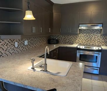 Appartement, logement à louer 41/2 pièces meublées, chauffé éclairé... - Photo 1