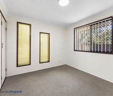 Refreshed Unit with Private Yard in Convenient Wilsonton Location - Photo 4
