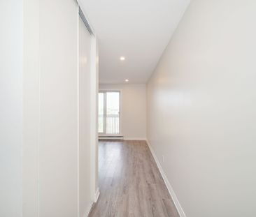 For Lease - 214 Viewmount Drive Unit# 303, Cityview - Parkwoods Hil... - Photo 1