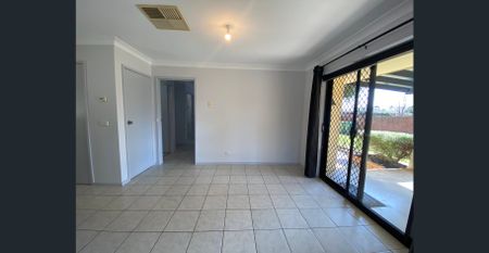 Large Block with Neat Home - Photo 4