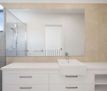 Exclusively Located in Sought-After Templestowe Lower – 289 Manning... - Photo 2