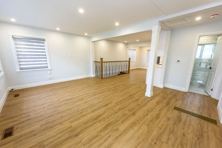 For Lease - 250 Ashley Street, Belleville, Ontario - Photo 5