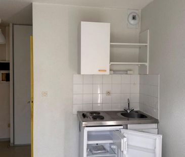 Location Appartement 1 pièce(s) de 14.68 m2 - Photo 2