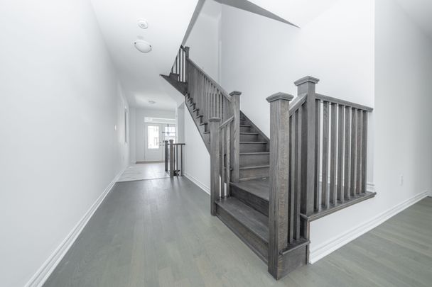 For Lease - 3430 Braeside Way, Pickering, Ontario - Photo 1