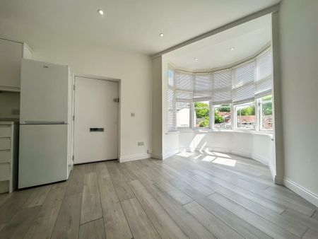 1 bedroom apartment to rent - Photo 2