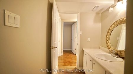 26 Belton Boulevard #Lower - Photo 5