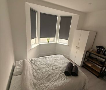 Studio Flat, Colville Road, E11 - Photo 6