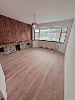 2 bedroom semi-detached bungalow to rent - Photo 1