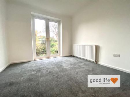 3 bedroom semi-detached house to rent - Photo 3