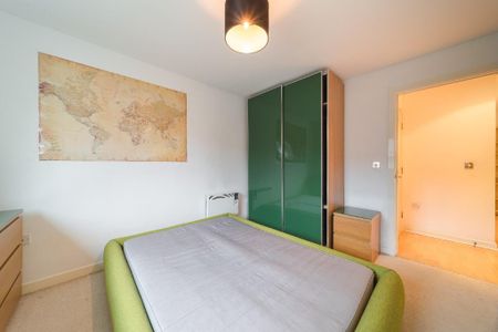 2 bedroom apartment to rent - Photo 4