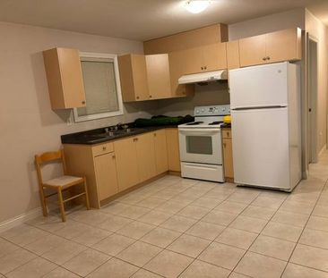 $2050 - Ground Floor newer house 2bed 1bath - Photo 2