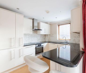 2 bedroom flat to rent - Photo 6