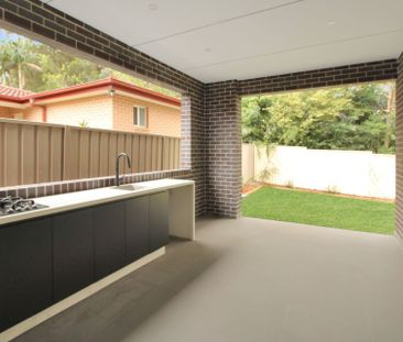 QUALITY OVERSIZED FOR FOUR BEDROOM DUPLEX IN PRIME LOCATION - Photo 6