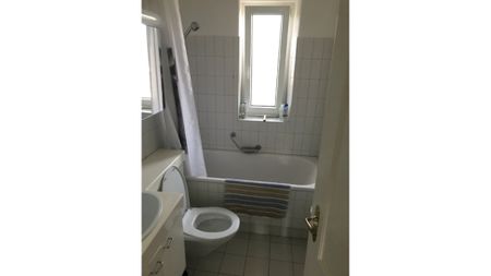 4½ Zimmer-Wohnung in Zürich - Kreis 2 Wollishofen, möbliert, auf Zeit - Photo 4