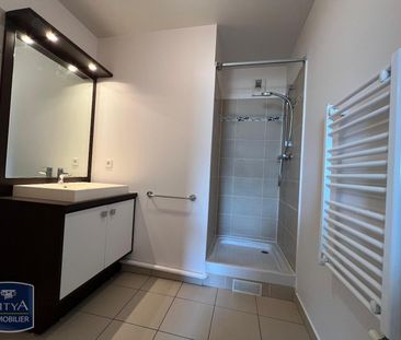 Location Appartement 2 pièces 52m² VELIZY VILLACOUBLAY 78140 - Photo 4