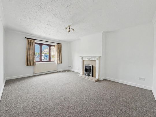 Ham Grove, Paulton - Photo 1