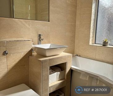 3 bedroom terraced house to rent - Photo 6