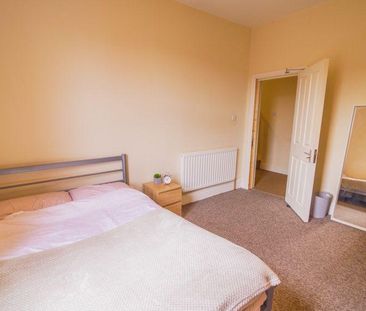6 bedroom house share to rent - Photo 1
