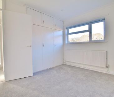 3 bedroom detached bungalow to rent - Photo 1