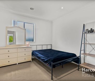Charming 2-Bedroom Home in Craigieburn - Photo 5