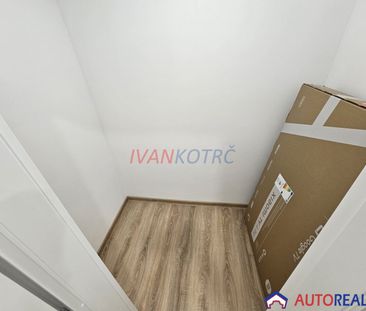 Na prenájom 2 izbový byt s loggiou po kompletnej rekonštrukcii vo Z... – Fotografia 6