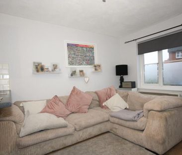 Jersey Close, Chertsey - 1 bedroomProperty for lettings - Seymours - Photo 4