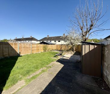 3 bedroom semi-detached house to rent - Photo 6