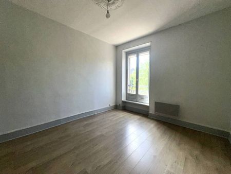 Location Appartement 4 pièces 90m² GRENOBLE 38000 - Photo 3