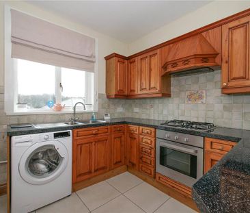2 bedroom bungalow to rent - Photo 2